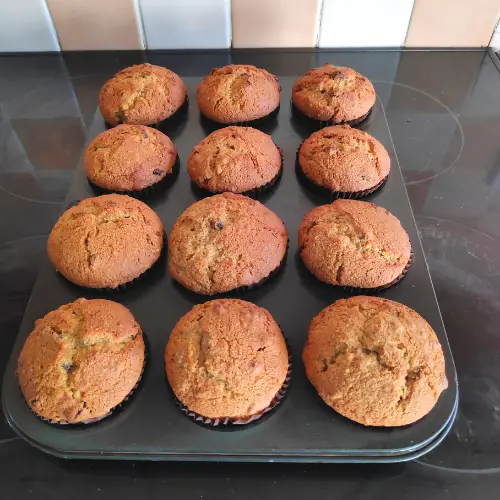 Easy Breakfast Fruit and Nut Muffins Recipe
