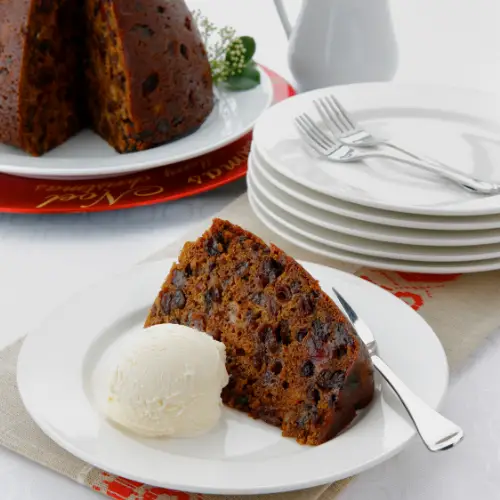 Mary Berry’s Easy Christmas Pudding Recipe