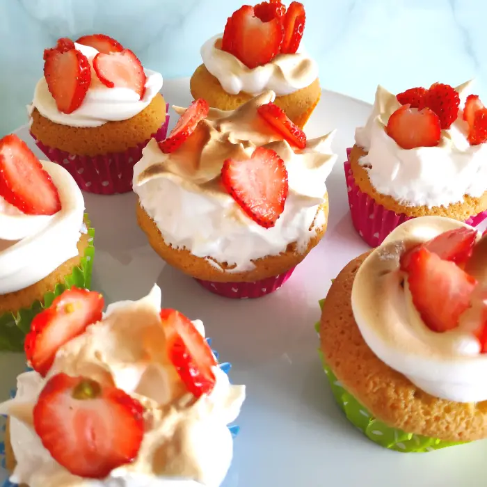 Lemon Meringue and Fresh Strawberry Cupcakes