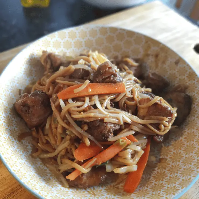 How To Make Chicken Chow Mein Takeaway Style