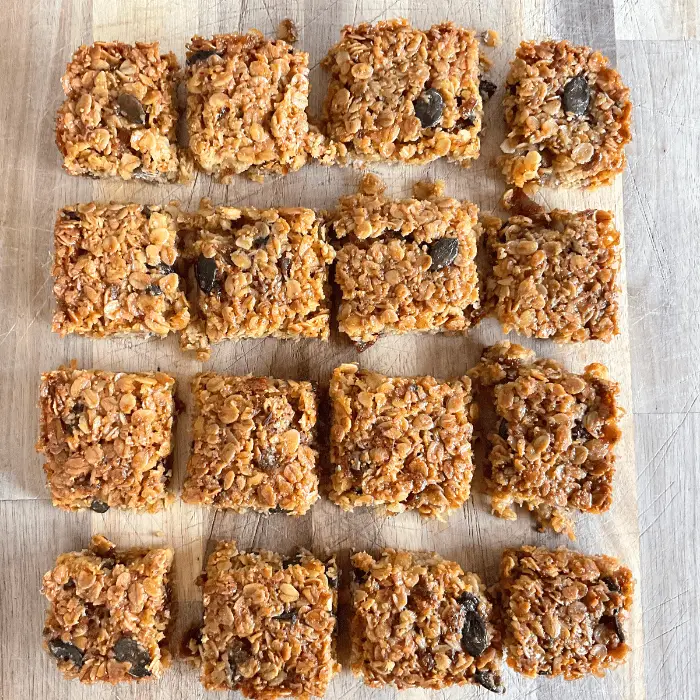 Easy And Healthy Breakfast Fig Oat Squares
