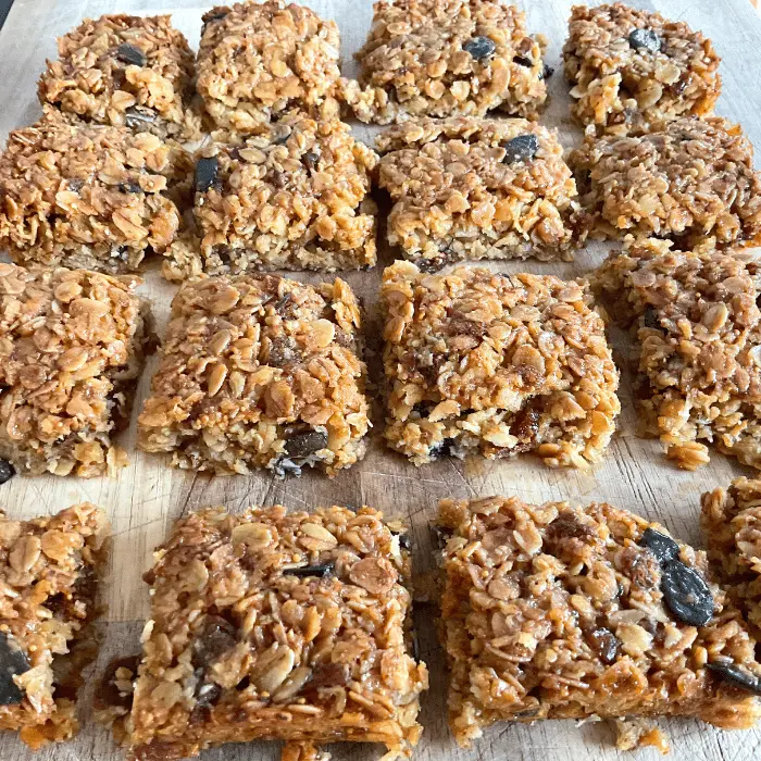 oat squares with dried figs