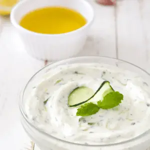 yoghurt cucumber and mint dip