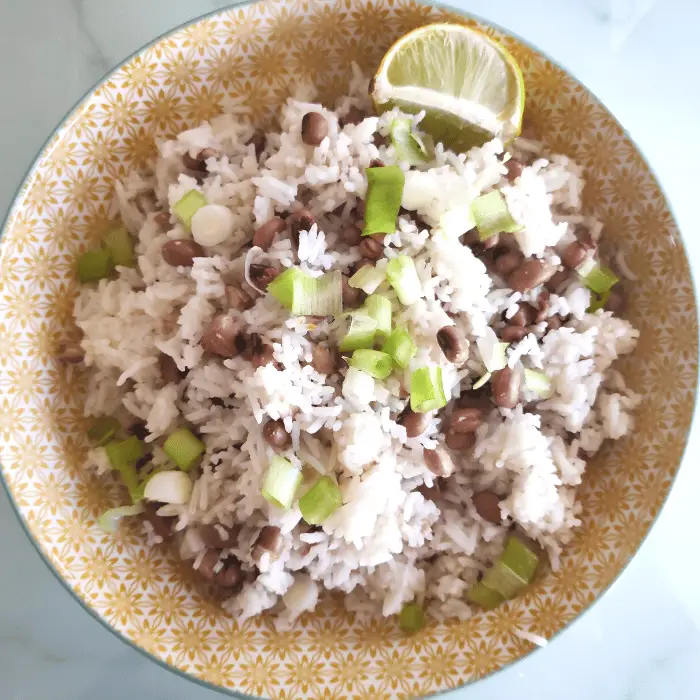 Simple Coconut Lime Rice With Black Eyed Peas