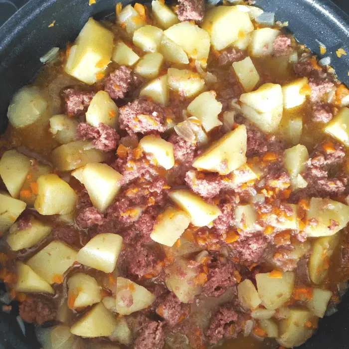Quick And Easy Corned Beef Hash Recipe