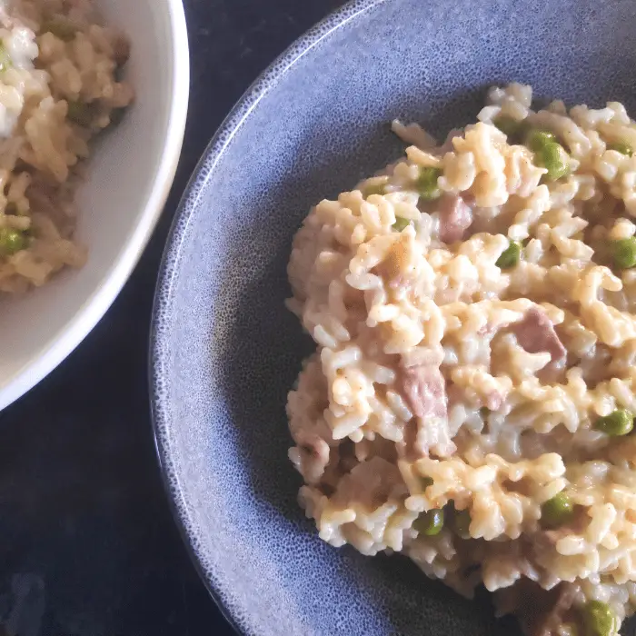 Easy Bacon and Pea Risotto Without White Wine