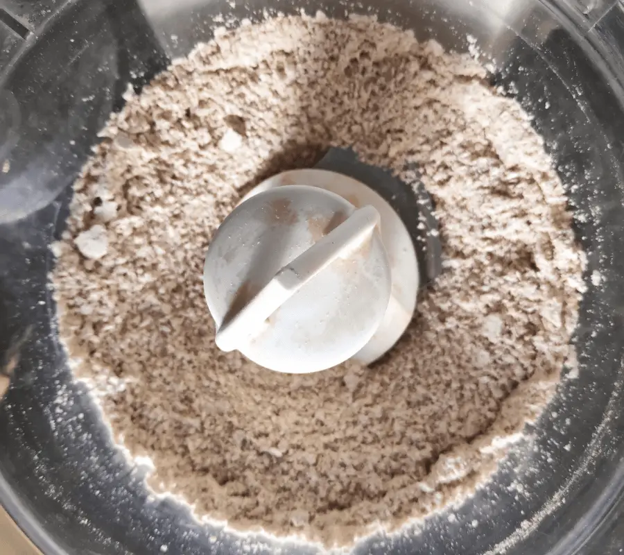rolled oats blitzed in food processor to look like flour