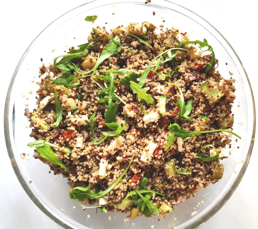 Easy Quinoa Salad With Feta, Olives And Sun-Dried Tomatoes