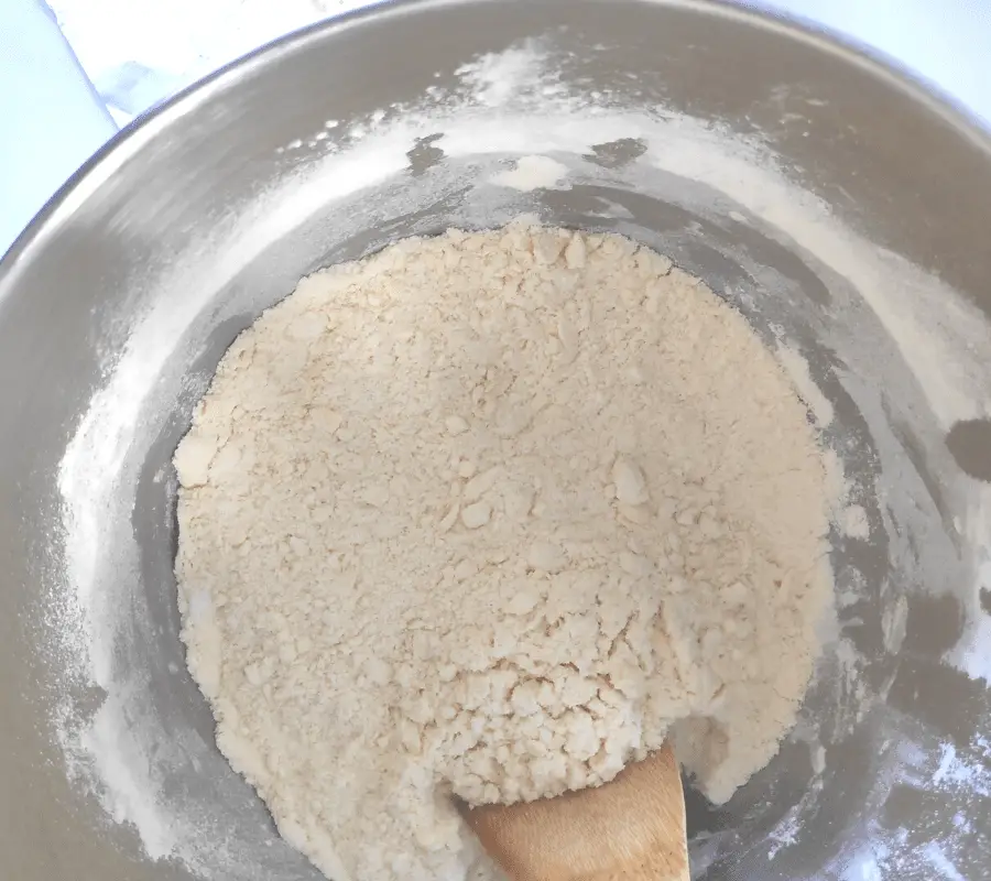 butter added to flour for jam tart pastry