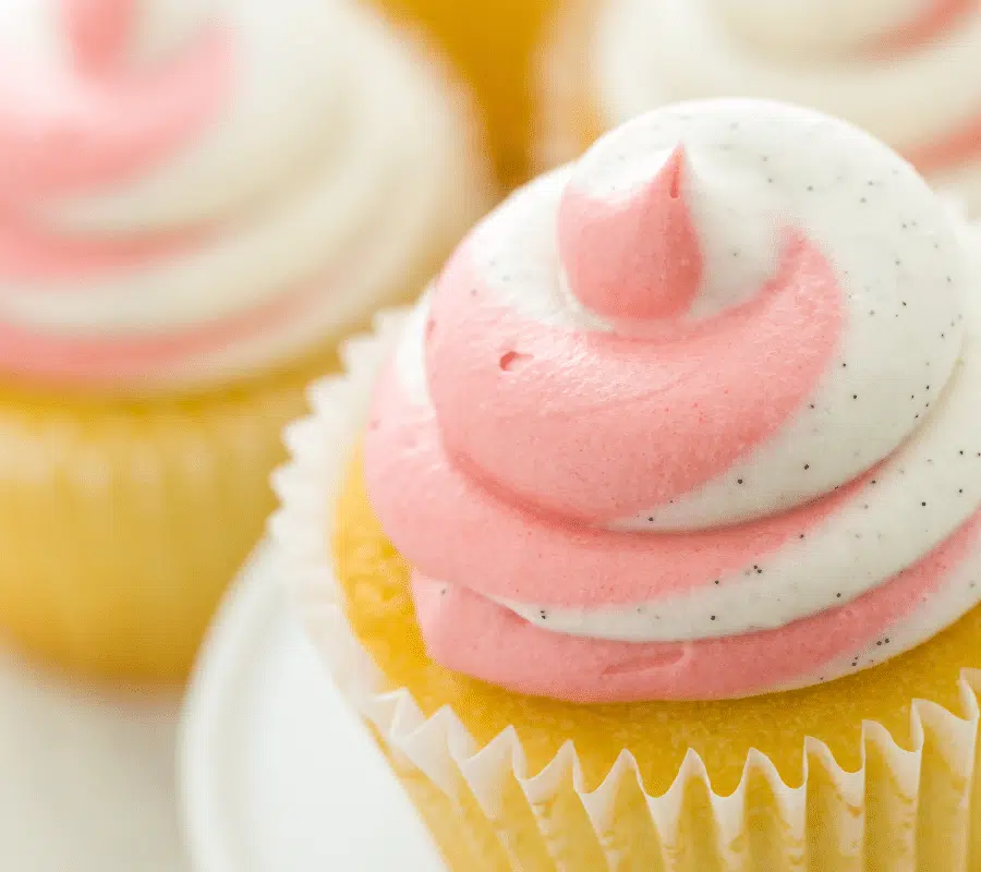 vanilla cupcake with swirly buttercream