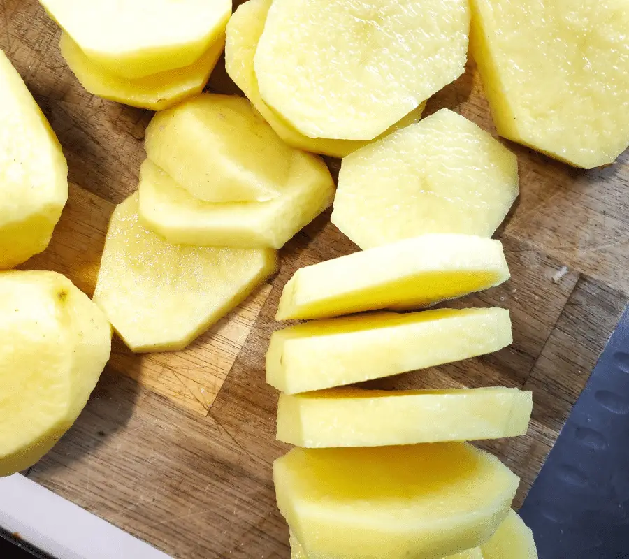 sliced potatoes