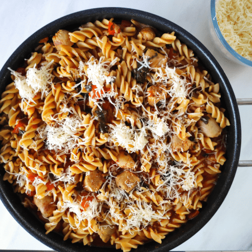 one pot sausage and kale pasta twists