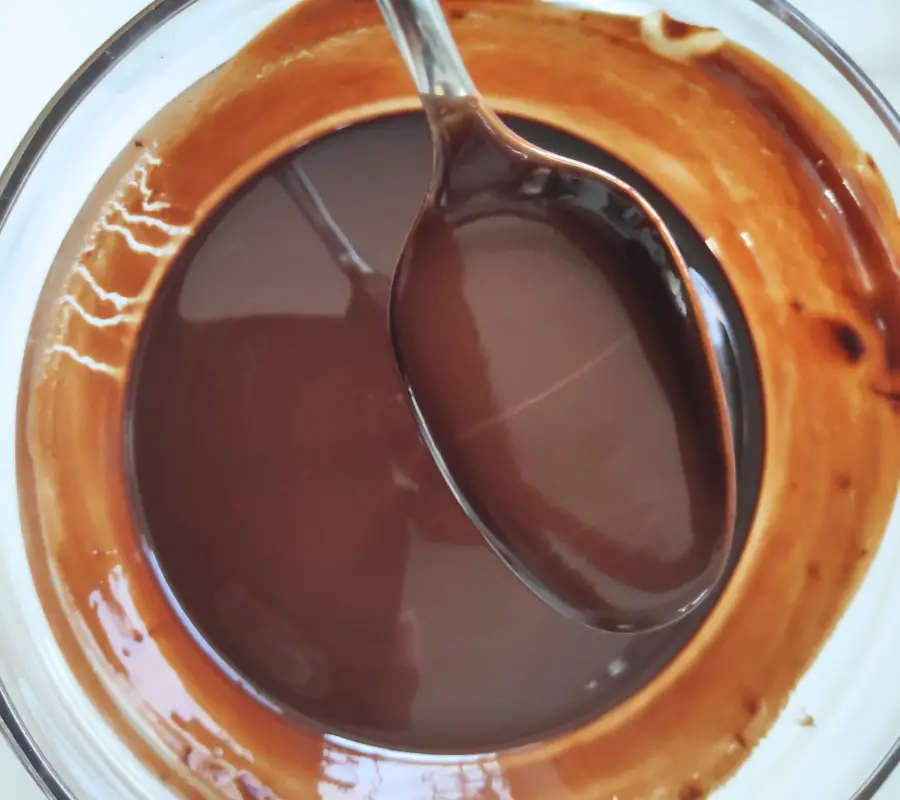 Melted butter a dark chocolate
