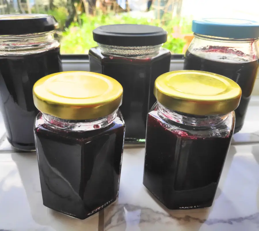 jar s of blackcurrant jam