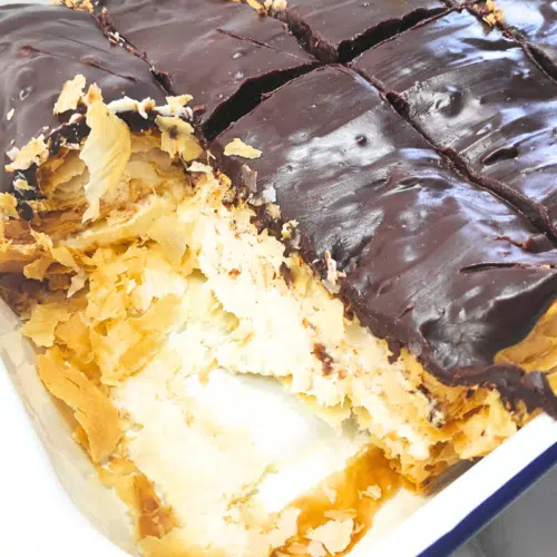 chocolate eclair cake uk recipe