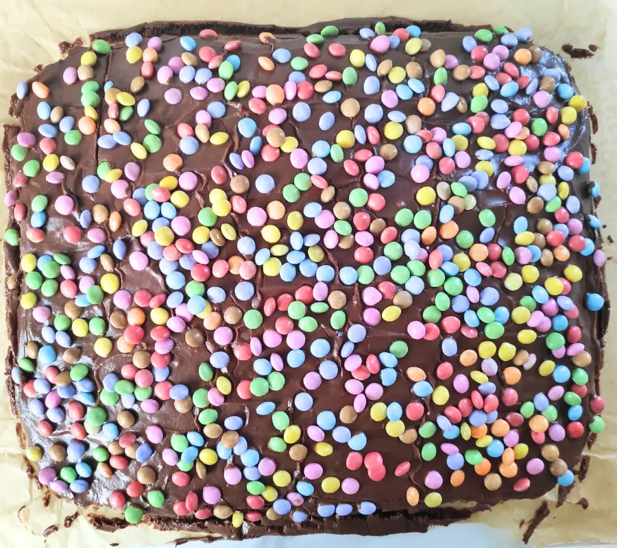 chocolate cake traybake uk recipe