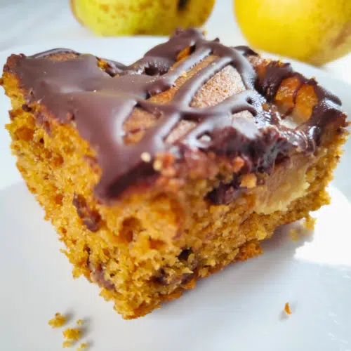 pear and ginger sponge cake uk recipe