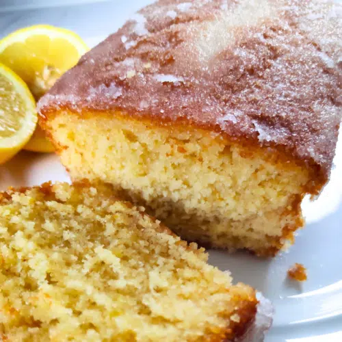 homemade lemon drizzle cake