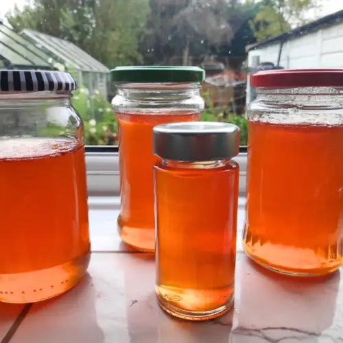 quince jelly in jars in the uk