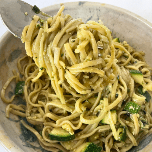 courgette and pesto noodles