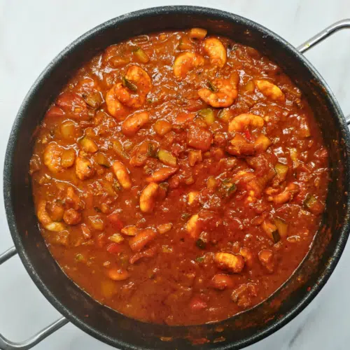 spicy prawn in a ragu tomato sauce
