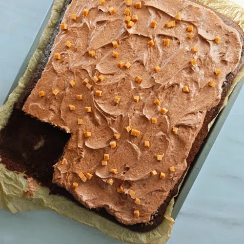 chocolate fudge traybake