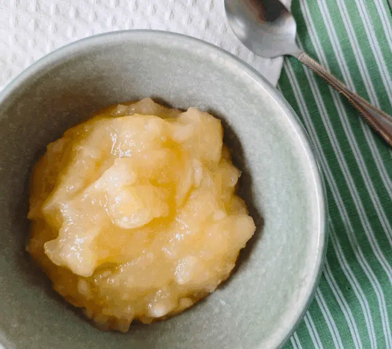 stewed apples in a green bowl