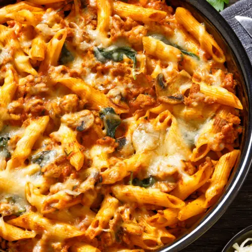 mince pasta bake in a slow cooker