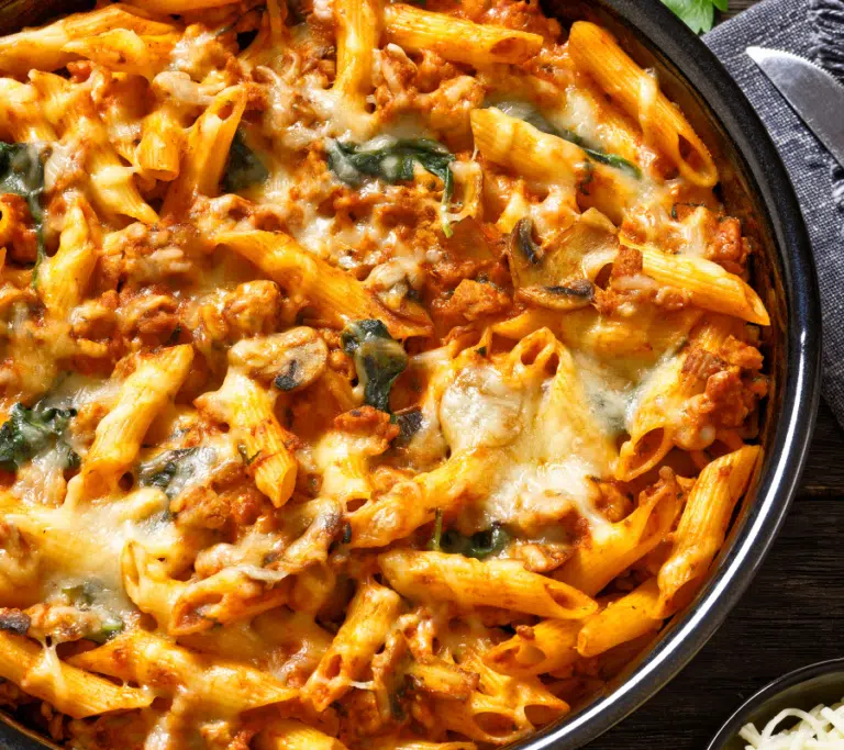 mince pasta bake in a slow cooker